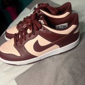 Nike Dunks